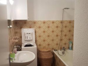 Appartements Duplex 3 pieces avec balcon, proche Barcelonnette - FR-1-804-35 : photos des chambres