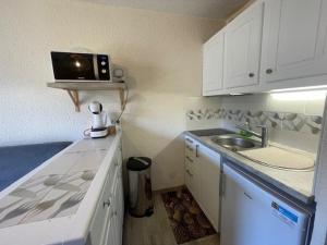 Appartements Charmant Studio avec Balcon et Parking a Barcelonnette - FR-1-804-50 : photos des chambres