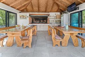 Villa Lugareva with 52 sqm private pool, 4 bedrooms, 4 bathrooms, summer kitchen, traditional environment, playground