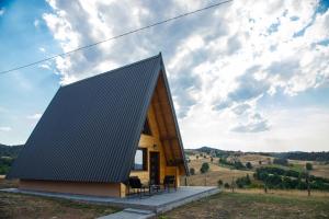 Planinska kuća, Brvnara-Škodrić - Šljivovica, Zlatibor