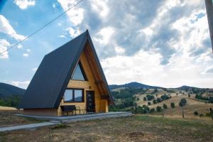 Planinska kuća, Brvnara-Škodrić - Šljivovica, Zlatibor