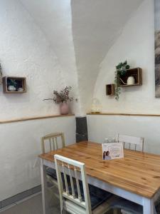 Appartements Cote Cour - Studio voute by PRIM0 C0NCIERGERIE : photos des chambres