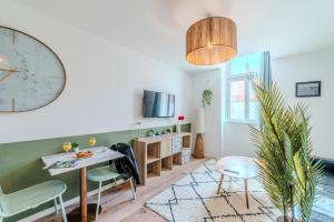 La Bulle Roanne centre-ville - Jaccuzi & Clim