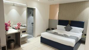 Hotel Park Inn Shirdi - 100m From the Sai Temple