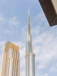 the Norway Condo - 2BR Stylish Suite - Burj Khalifa View