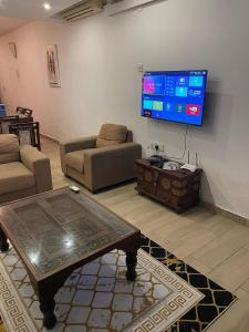 Gloden View Apartments