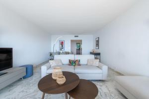 2-Br Apartment Sea View & Pool Cannes Croix des Gardes