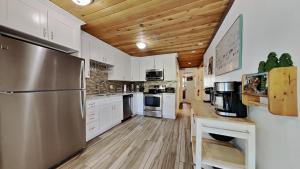 Spacious 2 Bedroom Condo