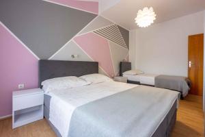 Two-Bedroom Apartment Crikvenica 32