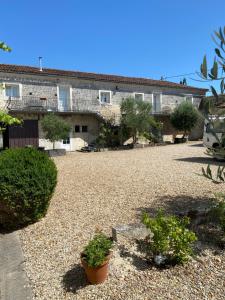 B&B / Chambres d'hotes La Cour des Cloches : photos des chambres