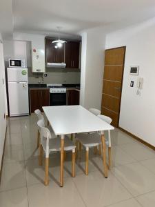 Familiar Centrico PB Patio Cochera Amenities