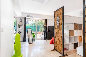 Charmant studio climatisé au calme proche Plage et Palais des Festivals