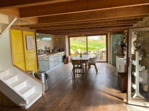 Maisons de vacances maison bretonne plage a pied : photos des chambres