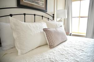 Strasburg Village Inn