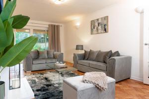 Luxury Virginia Water 3BR near Thorpe Park & Heathrow