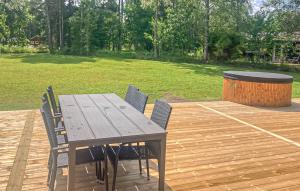 Stunning Home In Vittsjö With Sauna