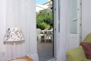 Spacious Tisno seaside apartment 6 guests