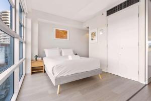 Sun Drenched Apartment in Darlinghurst