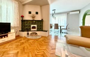 Lovely Apartment In Katuni With Wifi