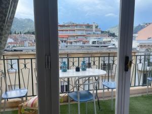 Menton, Studio pour 3 personnes, proche gare