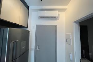 Flat moderno com ampla varanda no bairro Jardins