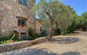 Maisons de vacances 3 Bedroom Gorgeous Home In Grasse : photos des chambres