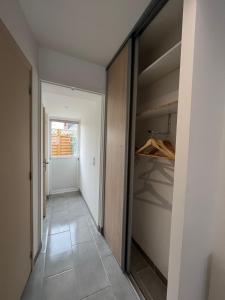 Maisons de vacances Logement avec jardin a Sotteville-sur-Mer : photos des chambres