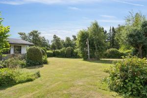 Cozy Cottage Near Beach And Nature