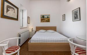 Nice Apartment In Kampor With Wifi