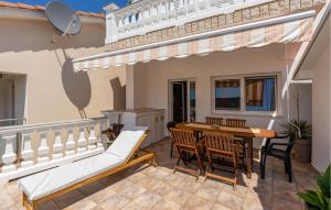 Pet Friendly Apartment In Kampor