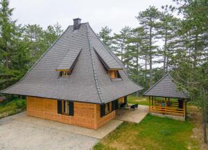 Apartman Crni bor 1 Tara