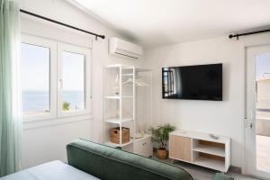 Apartamentos Marina Playa en 1º línea junto al mar