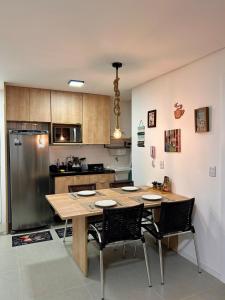 Apto novo com vista mar, a alguns passos da praia e do melhor shopping de Maceió!