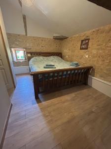 B&B / Chambres d'hotes Poitevins : Chambre Lit King-Size - Vue sur Jardin