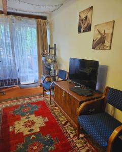 Cottage of the Grumpy Old Man, no loadshedding