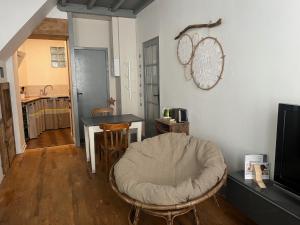 Sejours chez l'habitant Les remparts : Appartement en Duplex