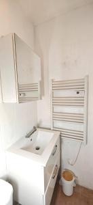 Appartements Proche Clignancourt (Metro 4) et Marche aux Puces : photos des chambres