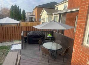 Cozy Two-Bedroom Luxury Suite near Toronto Airport