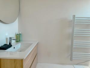 Appartements Le Chic Nest a Orleans - Appartement 2 chambres - proche ligne de Tramway et gares : photos des chambres