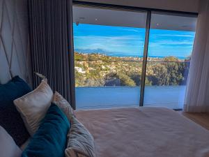 Villas Villa Horizons, Vue Mer & Detente Chic a Super Cannes : photos des chambres