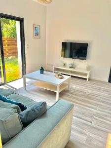 Maisons de vacances New house for 8 people : Maison de Vacances