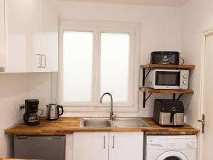 Appartements 2 pieces climatisees avec terrasse - Centre Toulon : photos des chambres