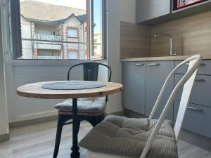 Studio élégant, central, pour 2 personnes