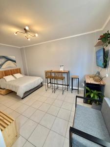 Blue Ocean - moderno monoambiente en Olavarria y la costa a metros del mar