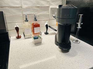 SkyPool-Roof Lounge-Free Parking-Gym-Loft-Theatre