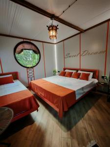 Qilimcha's Apartment with Rooftop Terrace