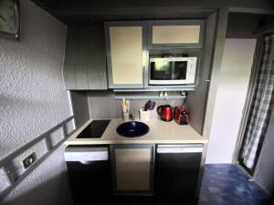 Résidence Petaru - Spacieux duplex pour 4 personnes situé à Méribel centre proche des commerces MAE-2143