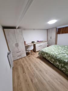 Granville, sous-sol aménagé en bel appartement