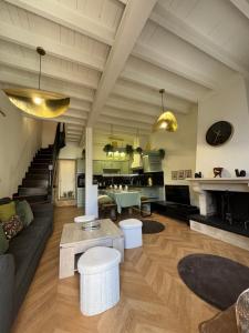 Villas Charmante maison en pierre : Villa 3 Chambres