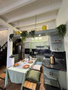 Villas Charmante maison en pierre : photos des chambres